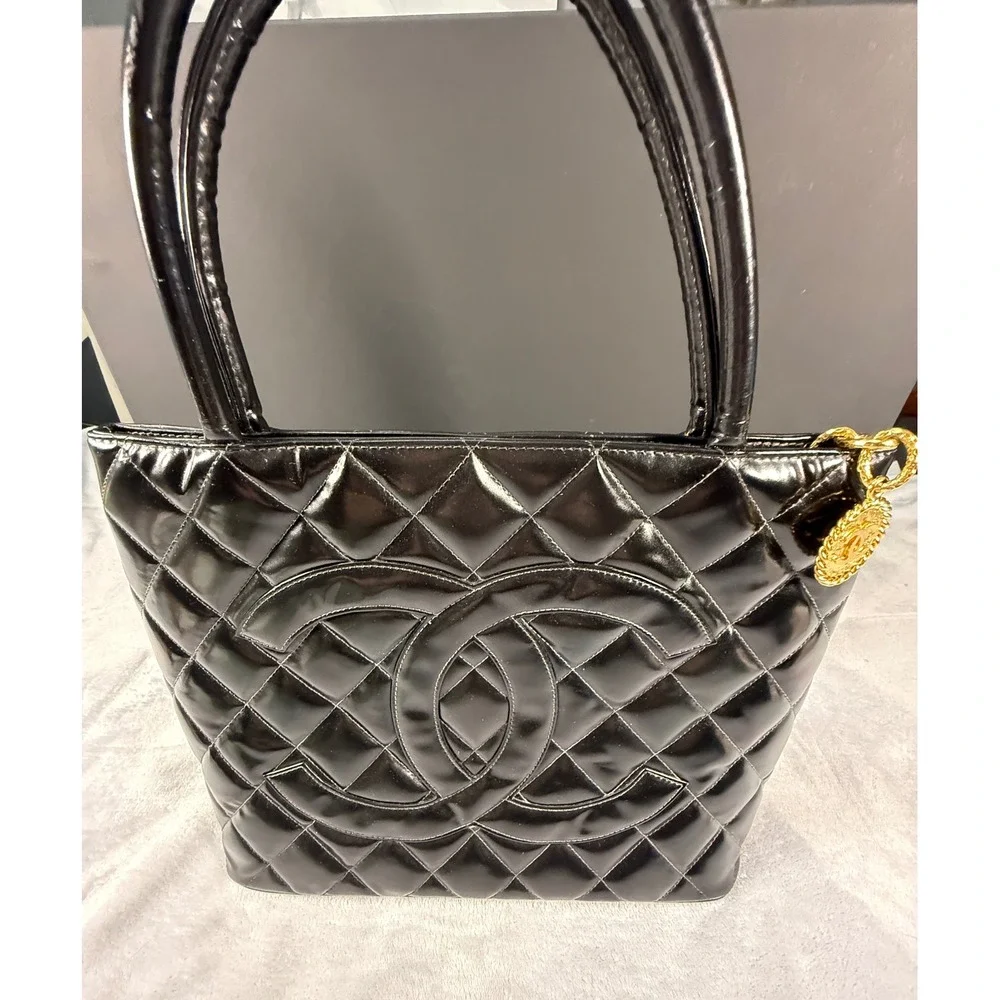 Chanel Black Patent Leather Quilted CC 24k Charm Tote Bag w/ Poshmark COA